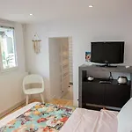 La Petite Maison De Jane Guest house Reims