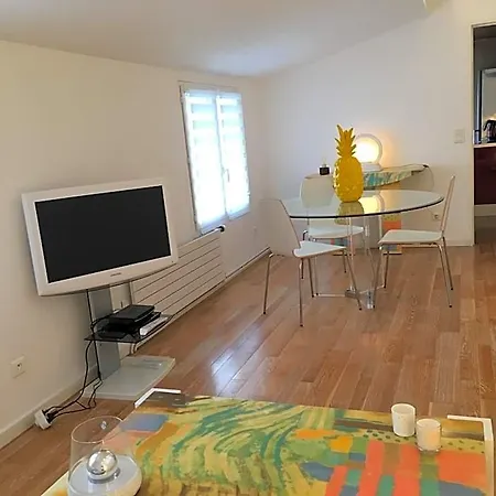 Pensión La Petite Maison De Jane Reims