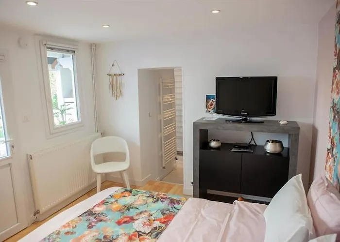 La Petite Maison De Jane Affittacamere Reims