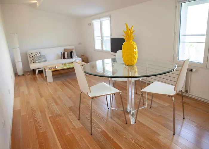 La Petite Maison De Jane Гостевой дом 4*