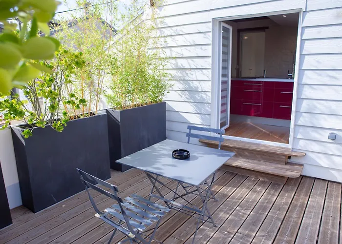 La Petite Maison De Jane 3* Reims